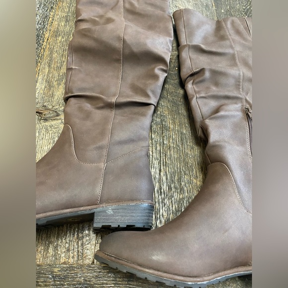 New Call it Spring Boots 👢 - Picture 6 of 13